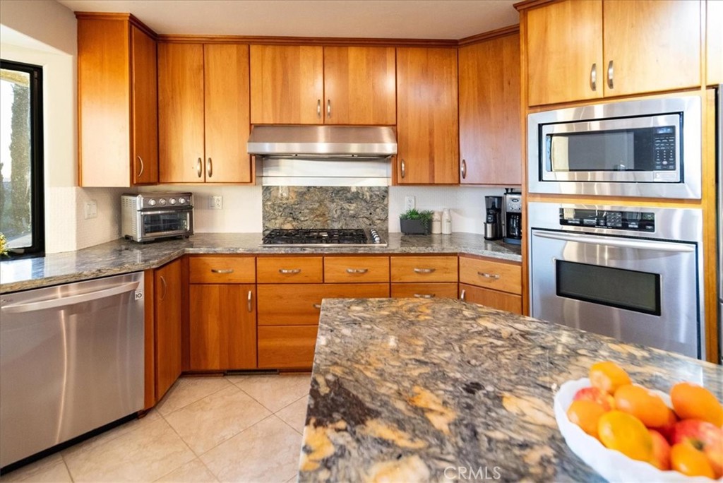 4408 Brodea Ln Property Photo 13