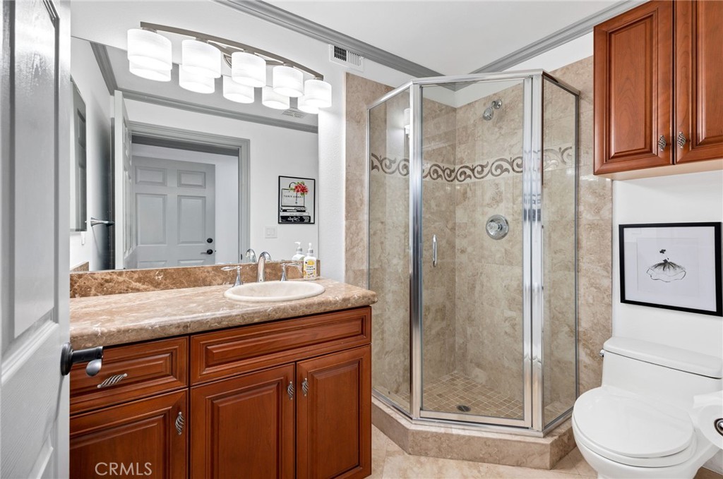22250 Village Way Property Photo 33