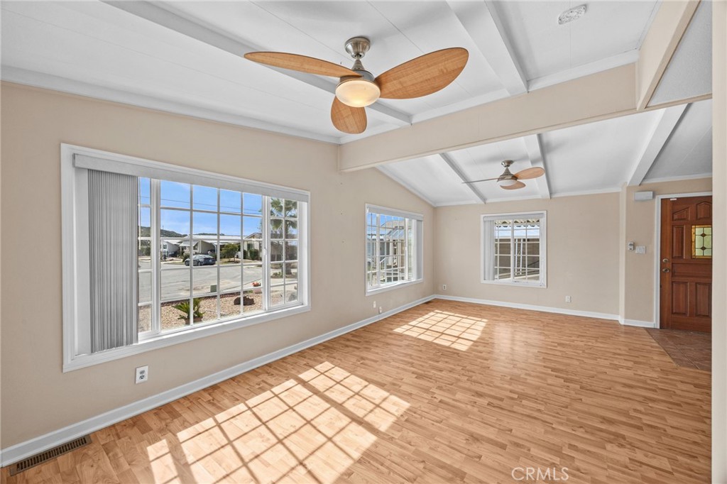 26011 Kentia Palm Dr Property Photo 9