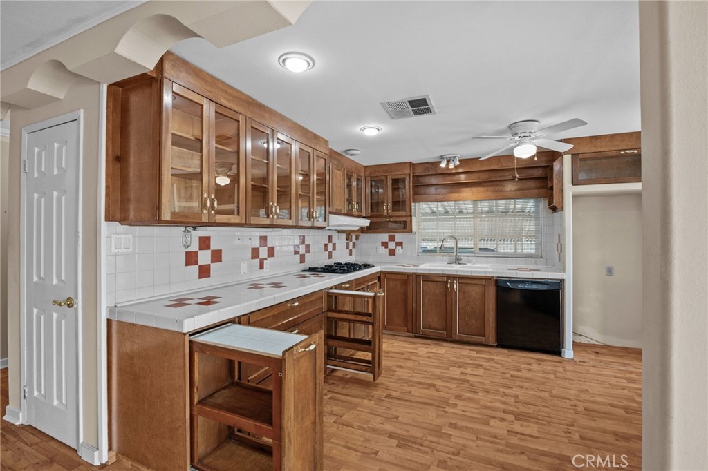 26011 Kentia Palm Dr Property Photo 16