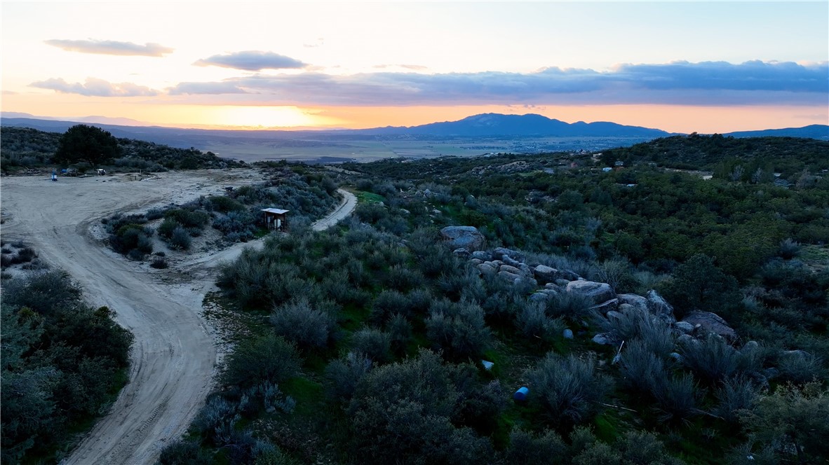 40521 Tweedie Trail Property Photo 16