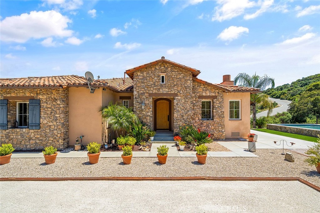 36505 Calle De Lobo Property Photo 5