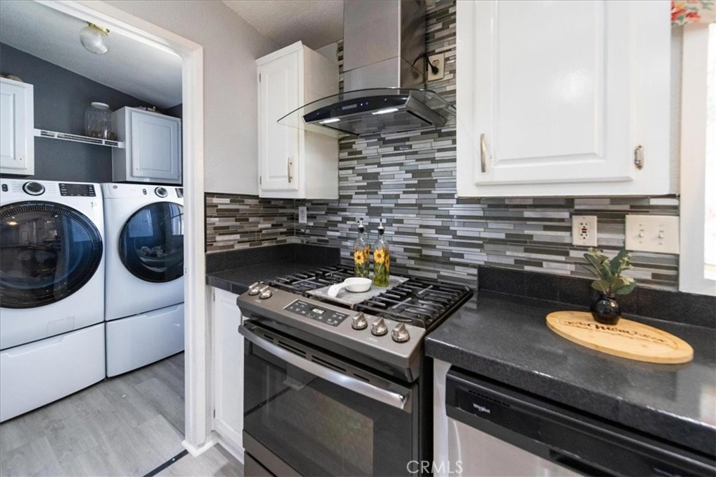32900 Riverside Drive 63 Property Photo 18