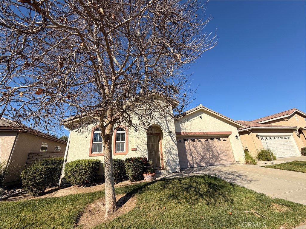 27966 Crystal Spring Property Photo 1