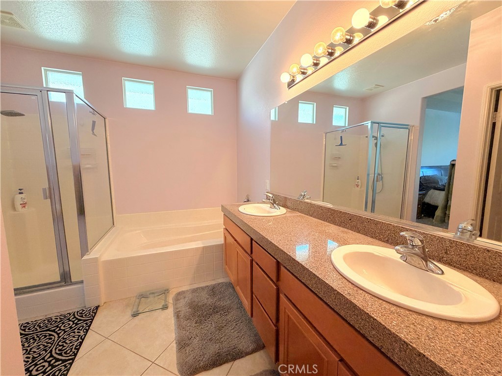 27966 Crystal Spring Property Photo 12