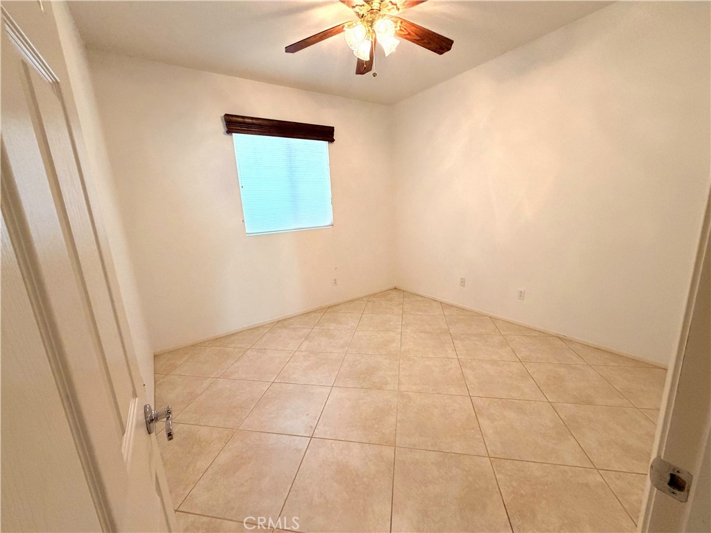 27966 Crystal Spring Property Photo 14
