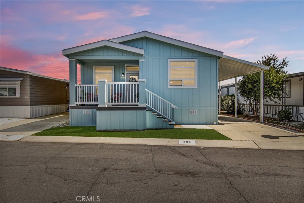 27601 Sun City 303 Property Photo 1