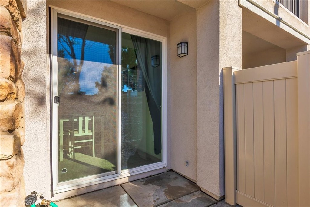 41976 Isadora 902 Property Photo 5