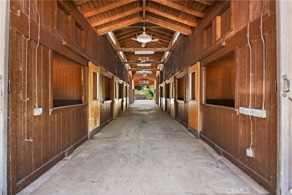 38831 Pauba Property Photo 7