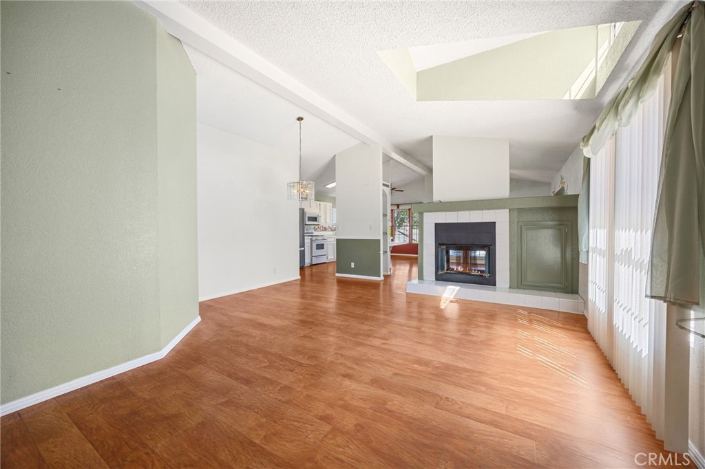 2892 Peach Tree Property Photo 6