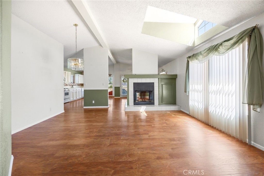 2892 Peach Tree Property Photo 7
