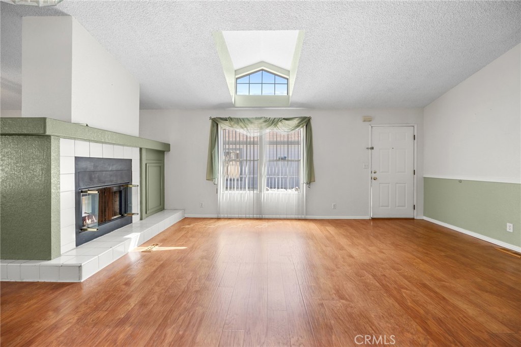 2892 Peach Tree Property Photo 8