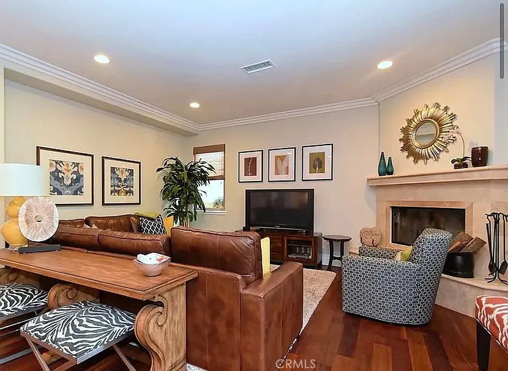 3200 Elm Avenue Property Photo 8