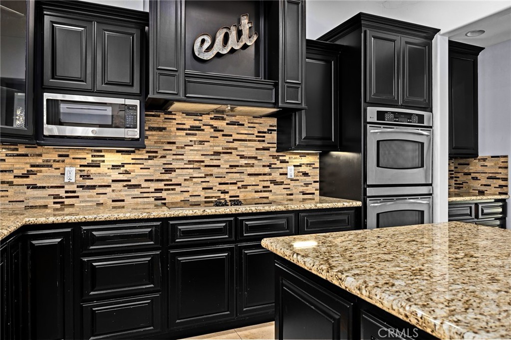 29061 Lupin Place Property Photo 19