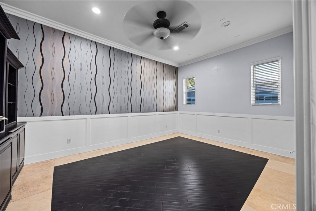 29061 Lupin Place Property Photo 24