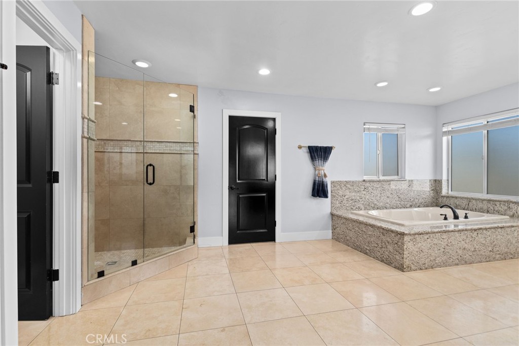 29061 Lupin Place Property Photo 40