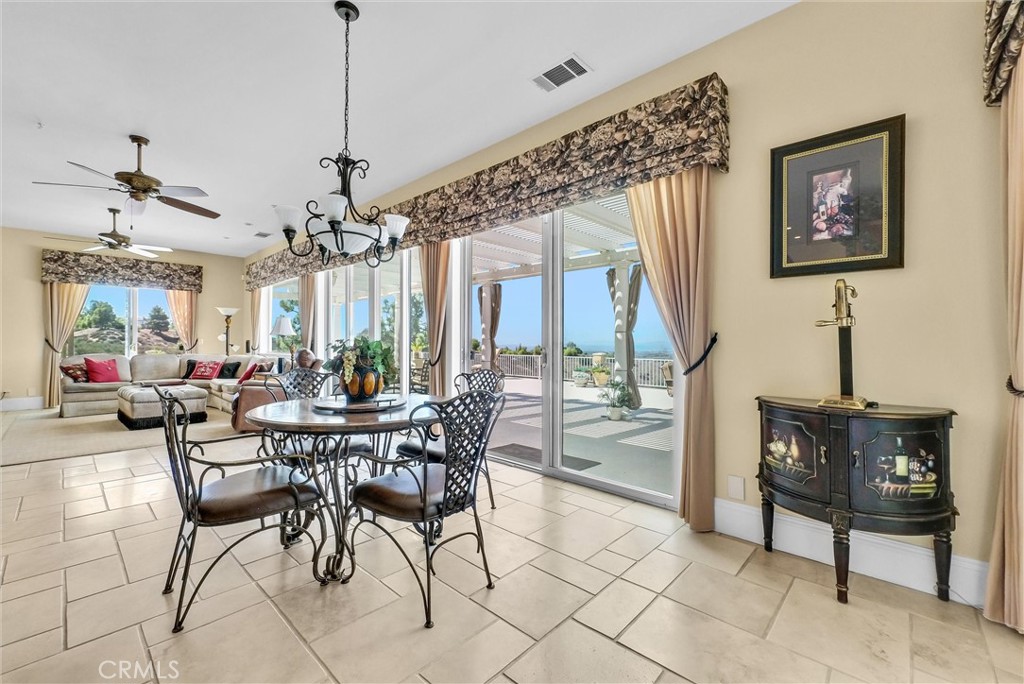 38525 Via De Oro Property Photo 13
