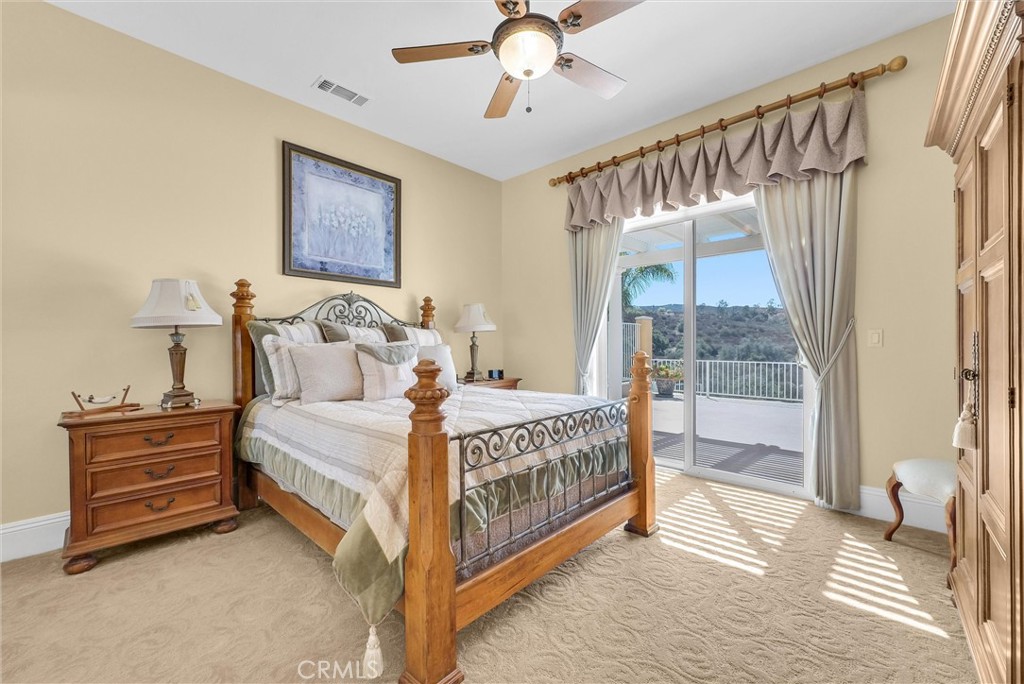 38525 Via De Oro Property Photo 21