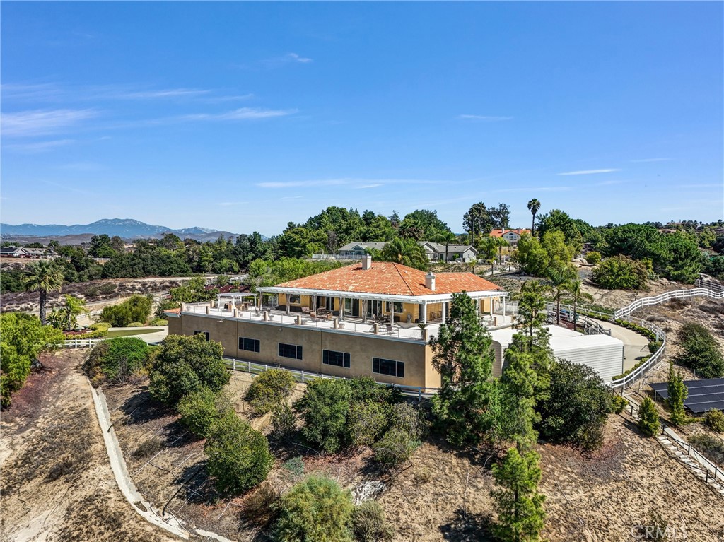 38525 Via De Oro Property Photo 25