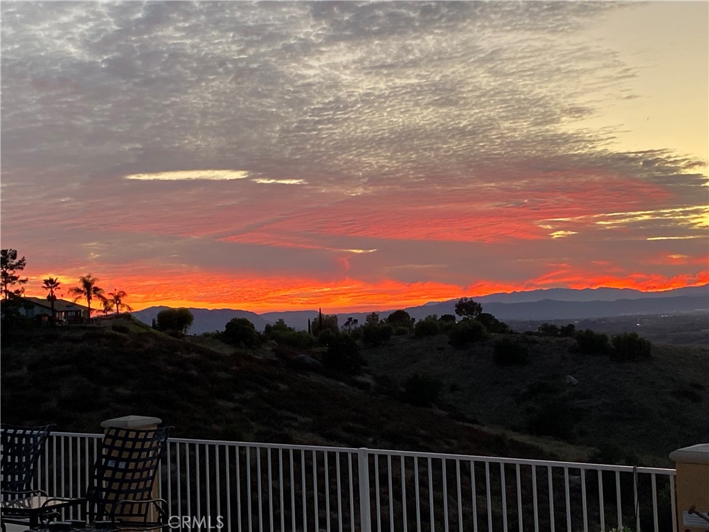38525 Via De Oro Property Photo 32