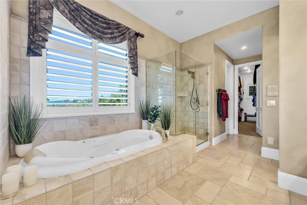 38525 Via De Oro Property Photo 45