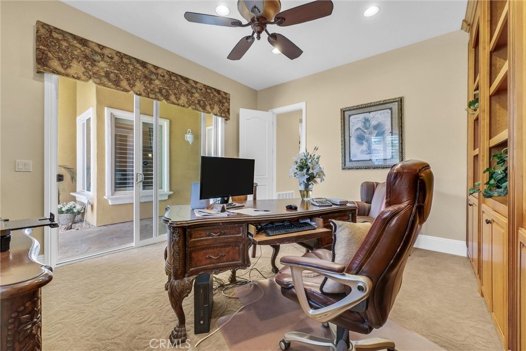 38525 Via De Oro Property Photo 47