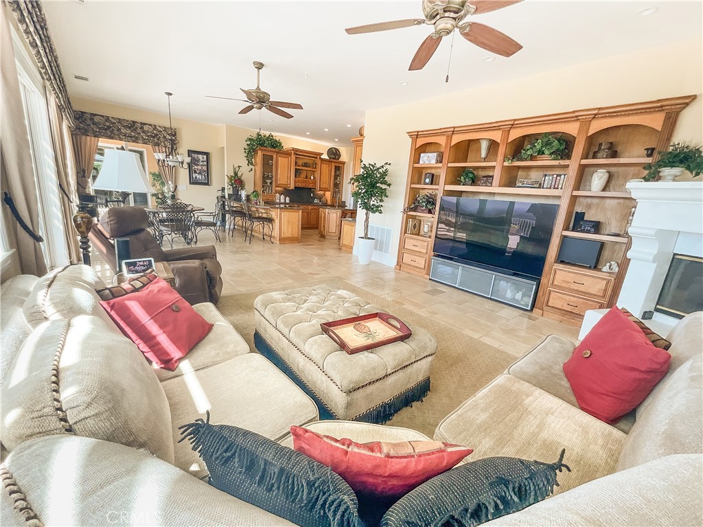 38525 Via De Oro Property Photo 70
