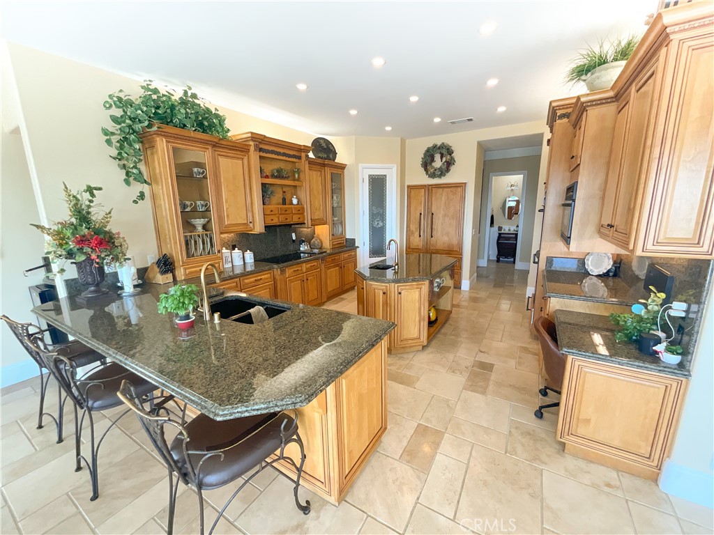 38525 Via De Oro Property Photo 73