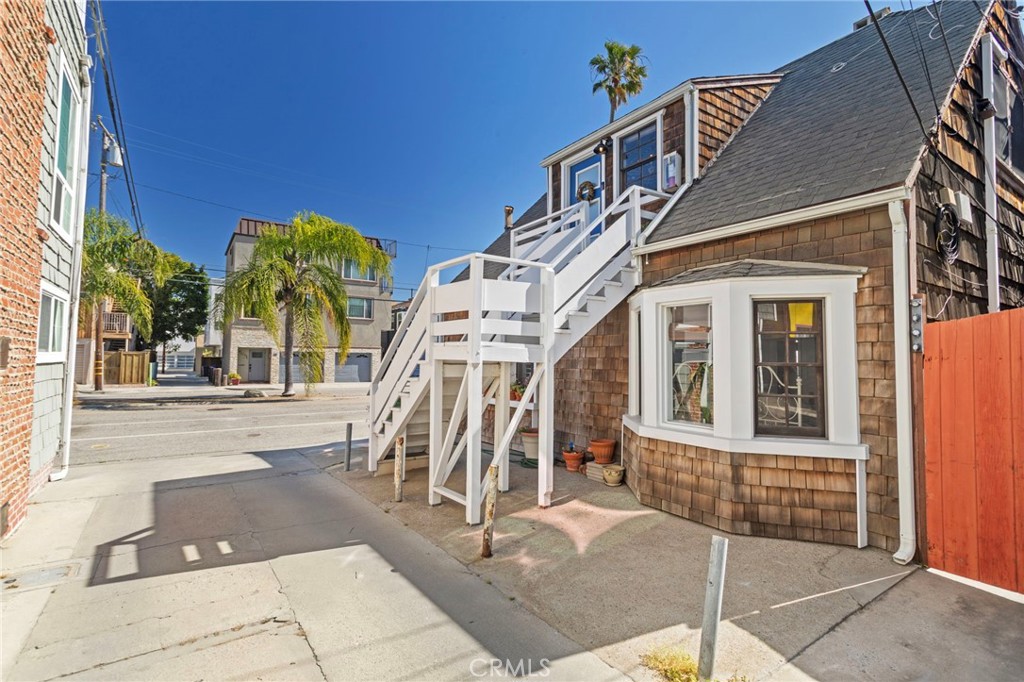 6514 E Ocean Boulevard Property Photo 18
