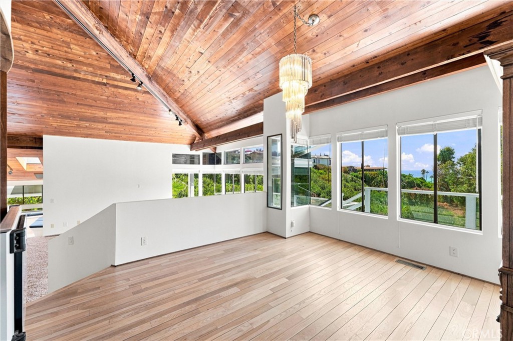 237 W Avenida Alessandro Property Photo 43
