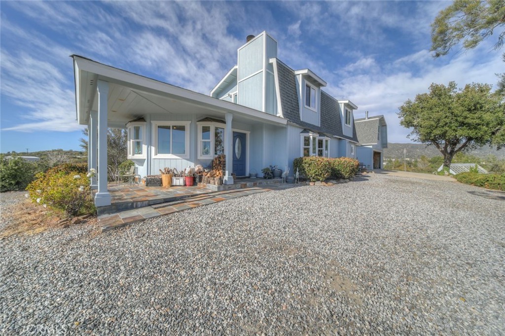 38375 Hill Property Photo 1