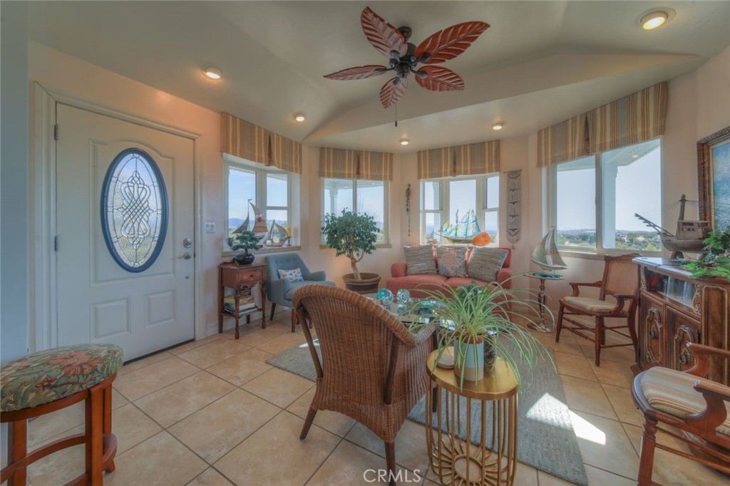 38375 Hill Property Photo 17
