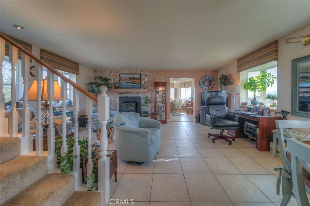 38375 Hill Property Photo 26