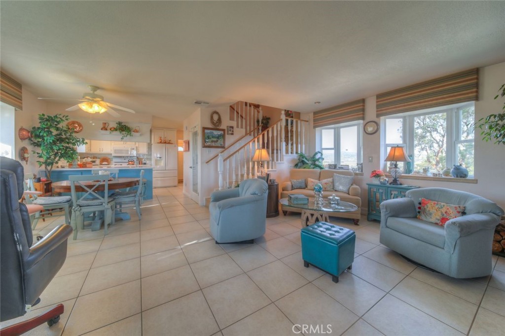 38375 Hill Property Photo 27