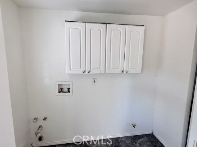 24460 Myers Ave Property Photo 10