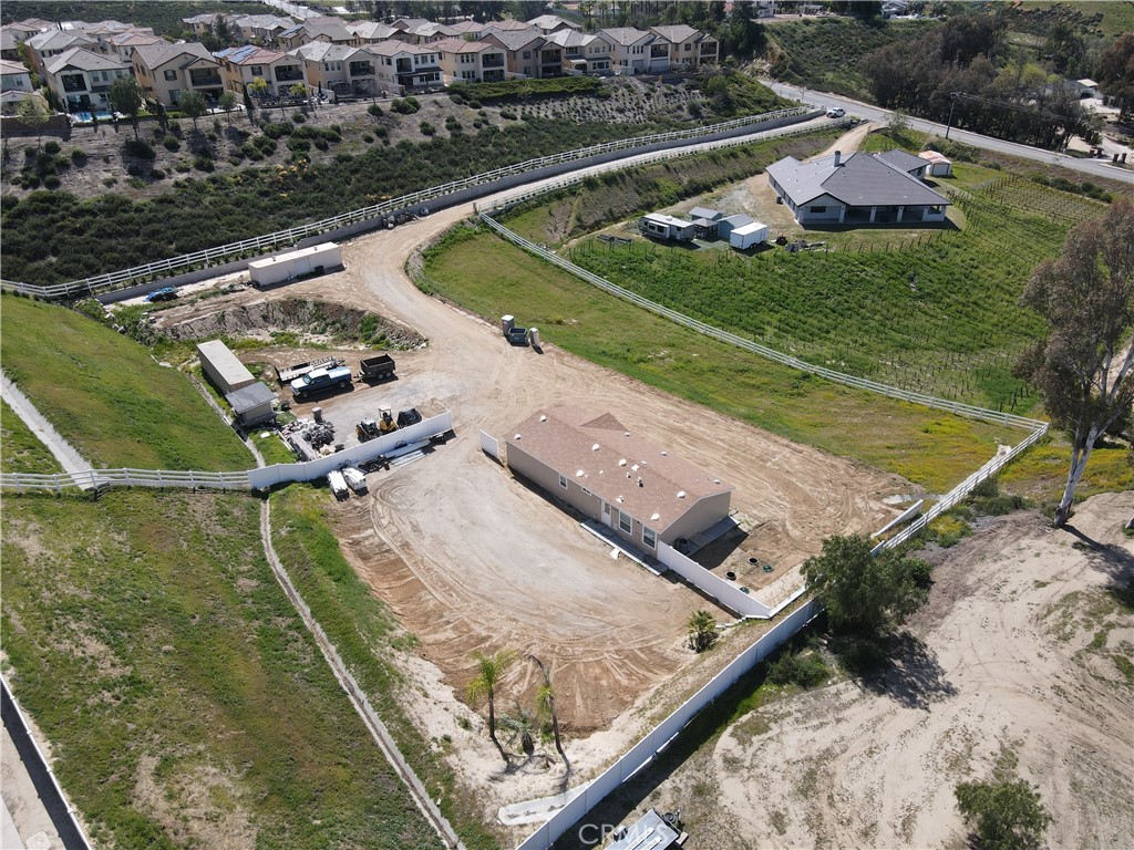40104 Walcott Property Photo 42