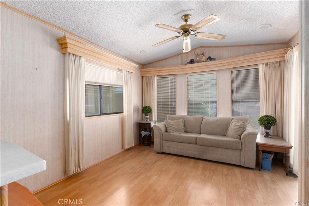 1295 S Cawston Avenue 87 Property Photo 3