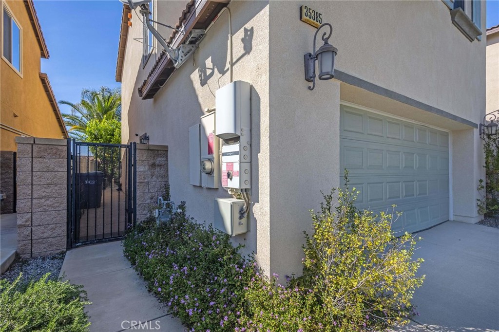 35385 Summerholly Lane Property Photo 5
