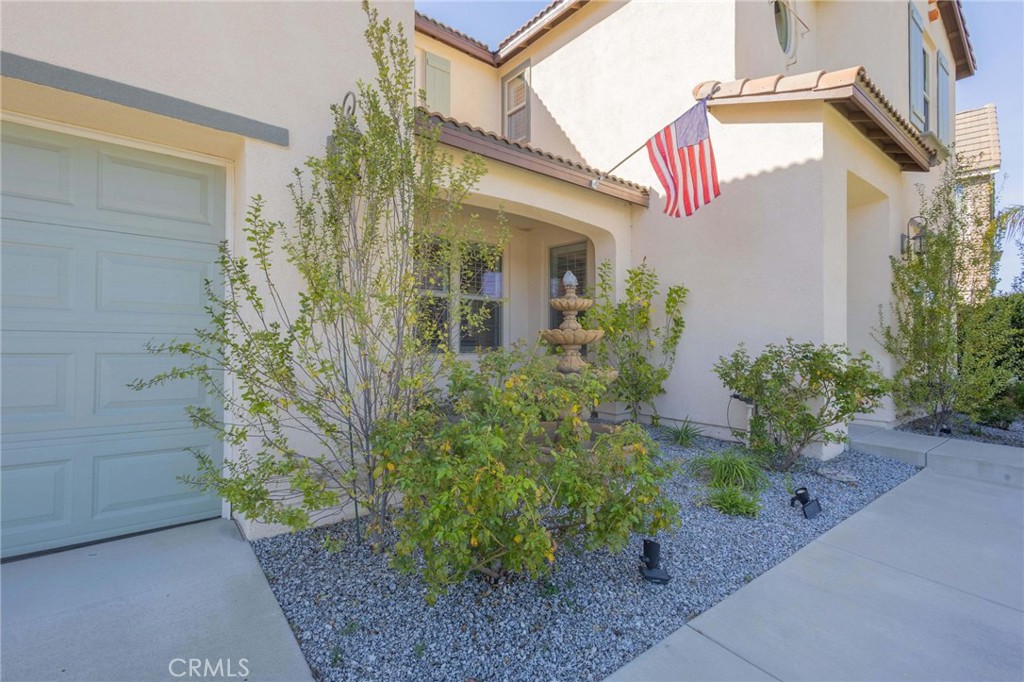 35385 Summerholly Lane Property Photo 6