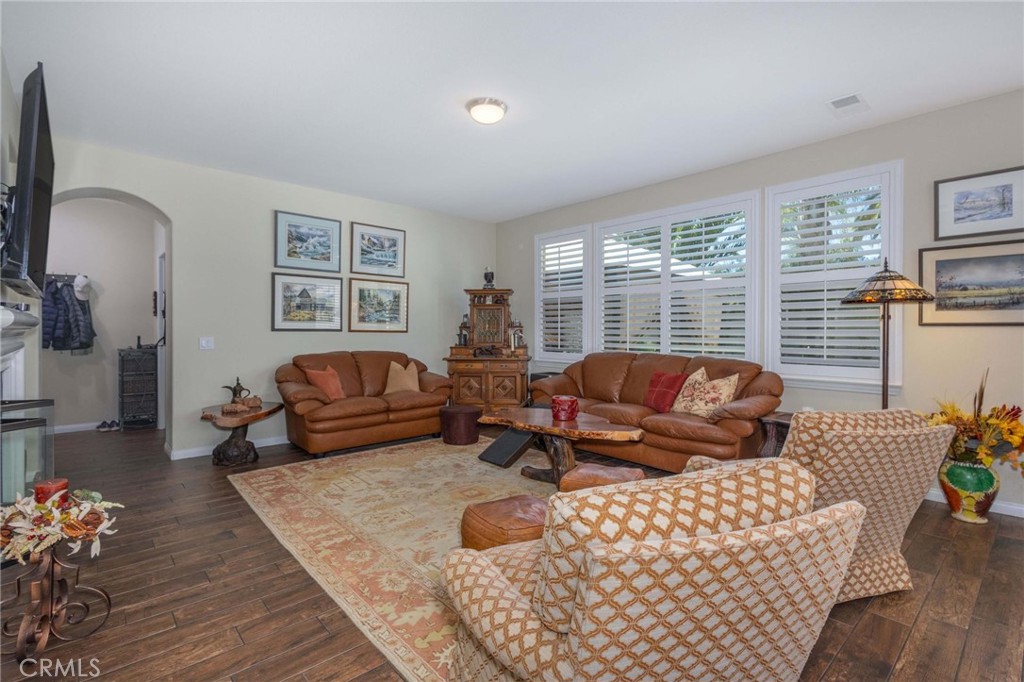 35385 Summerholly Lane Property Photo 14