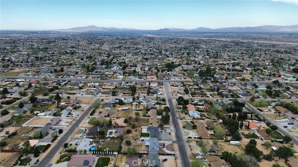 18155 Orange Property Photo 4