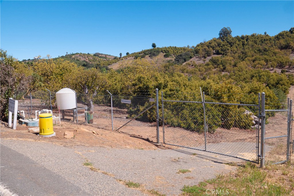 14 Carancho Road Property Photo 11