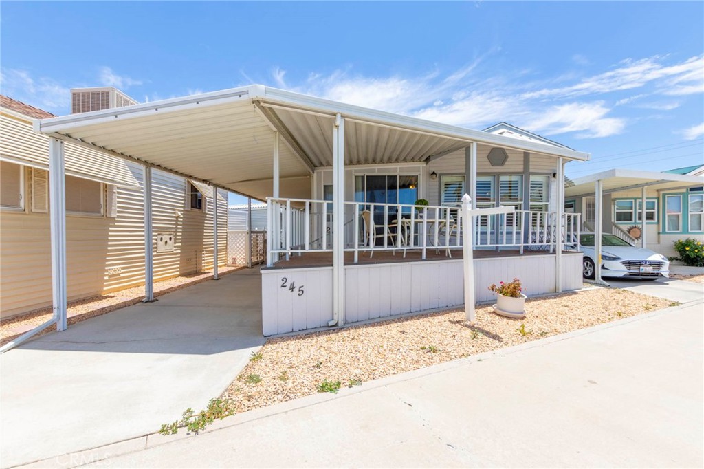 1295 S Cawston 245 Property Photo 31