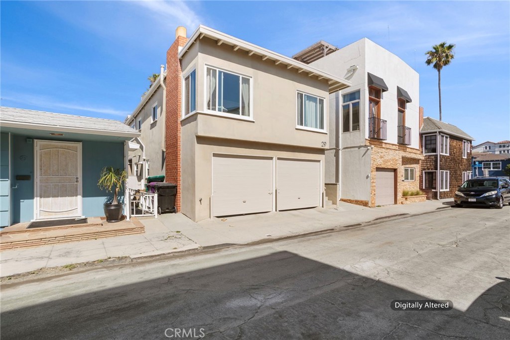 27 66th Place Property Photo 2