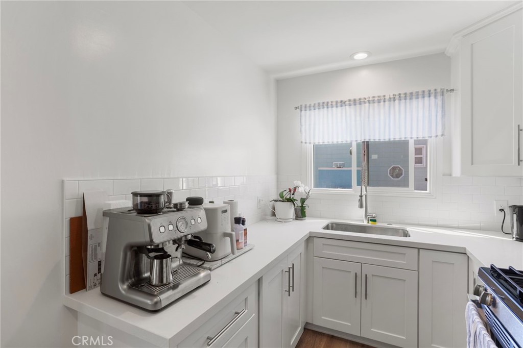 27 66th Place Property Photo 29