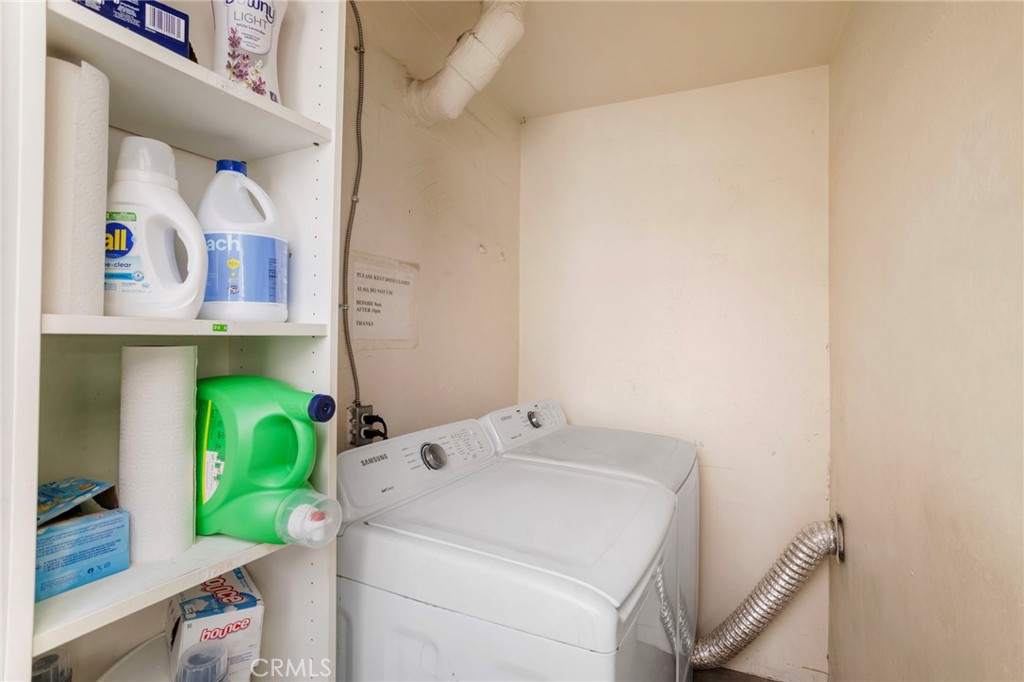 27 66th Place Property Photo 39