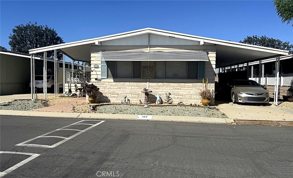 27601 Sun City 188 Property Photo 1