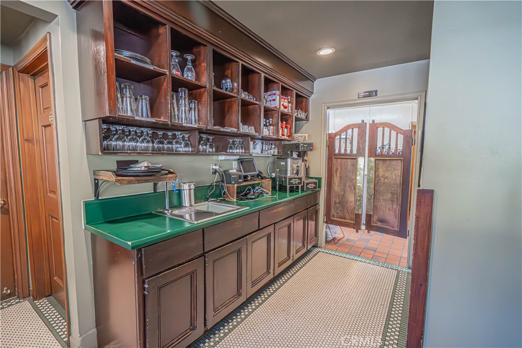 553 Sierra Property Photo 17