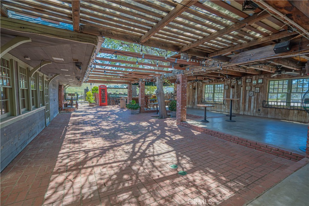 553 Sierra Property Photo 43