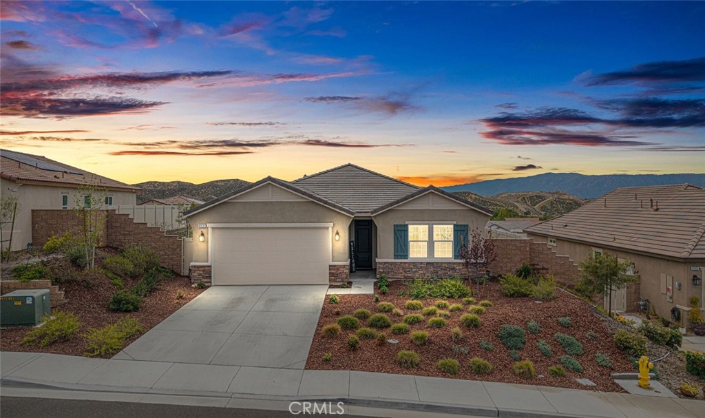 41031 Burnet Street Property Photo